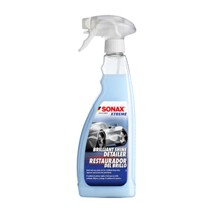 750ml Flasche des SONAX XTREME BrilliantShine Detailer, ideal zur schnellen Auffrischung und Versiegelung von Fahrzeuglacken für brillanten Glanz.