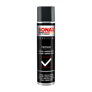 400ml Flasche des SONAX Profiline Prepare, ideal zur Vorbereitung der Lackoberfläche für eine perfekte Versiegelung.
